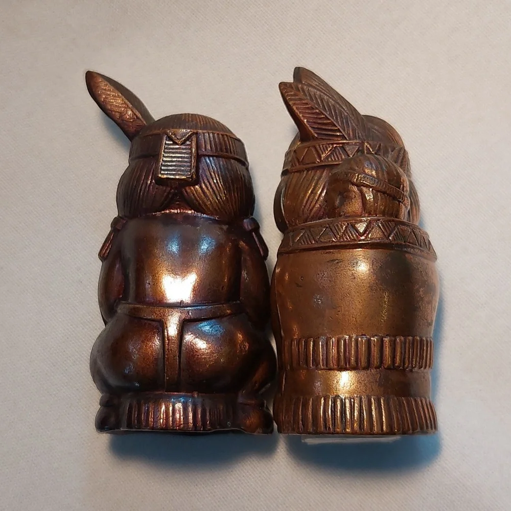 Vintage Salt and Pepper Shakers Set Cast Metal Native American EUC